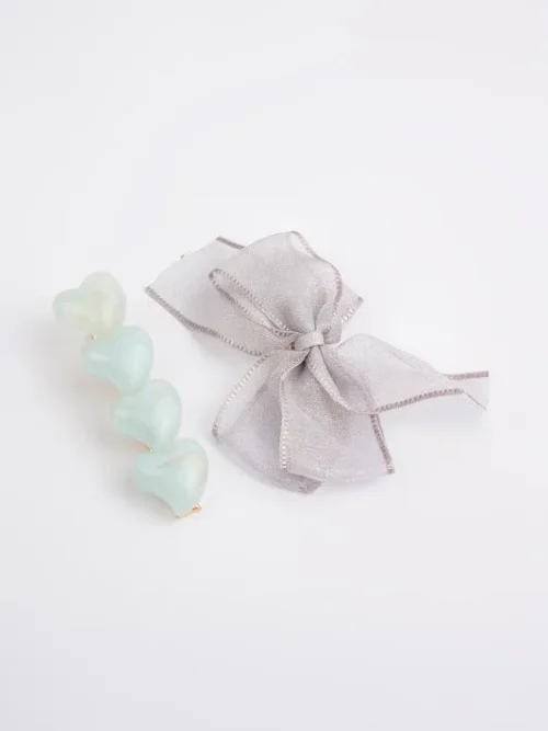 Bow With Heart Hair Clips