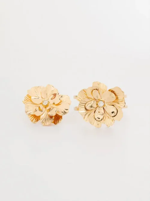 Floral Pearl Bracelet